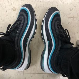 Meet your Posher, Liam